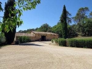 WINE GROWING ESTATE VAR 11