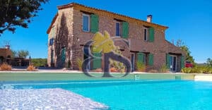 À vendre – Propriété viticole de charme au cœur de la Provence Verte