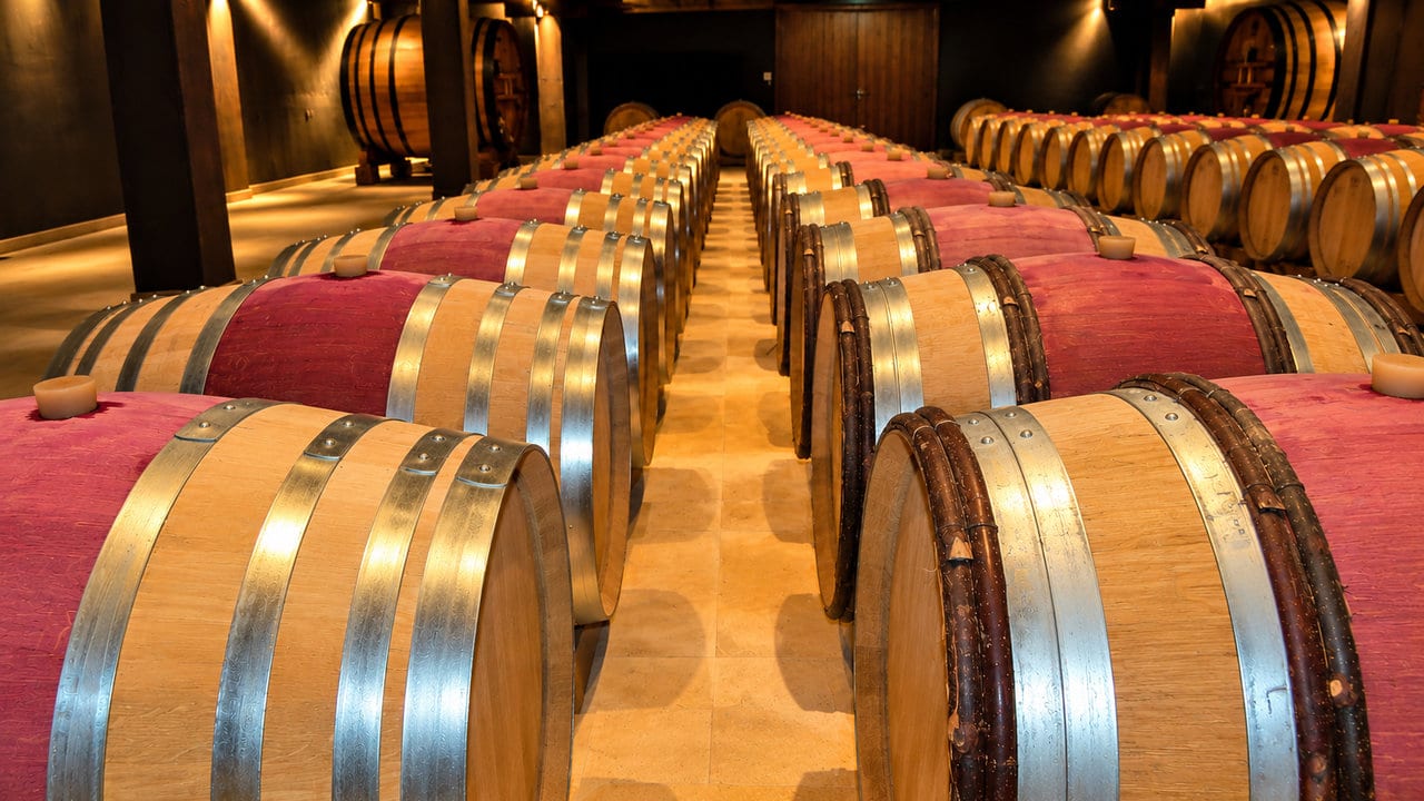 Chai à barriques d’un domaine viticole